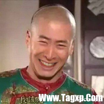 faceapp怎么變笑臉 faceapp笑臉轉(zhuǎn)換方法1