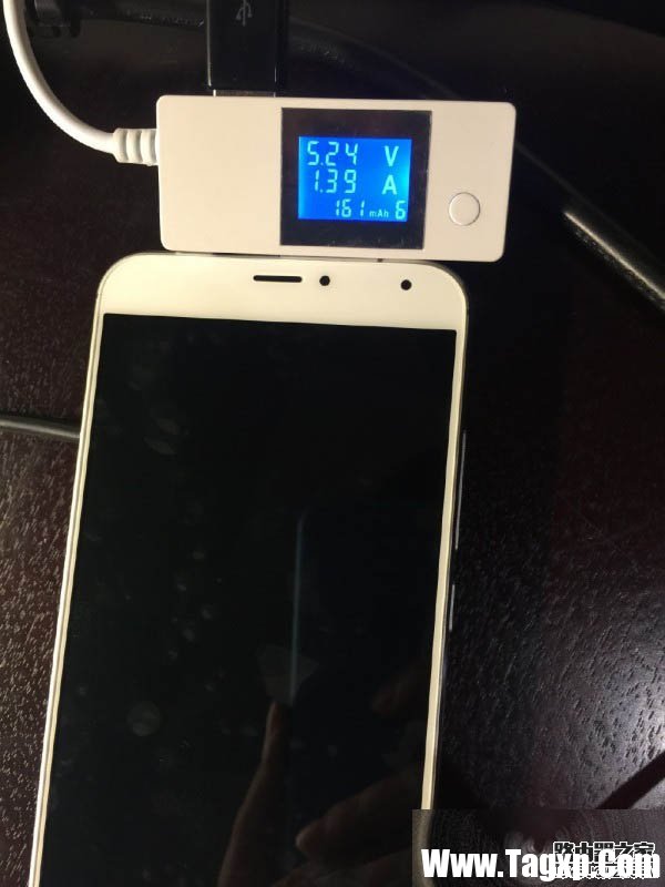 魅族MX5 mCharge快充怎么使用？