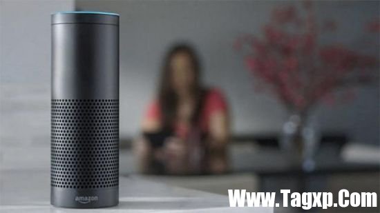 千篇一律的智能音箱，為何它們就是對(duì)顯示屏“不感冒”？