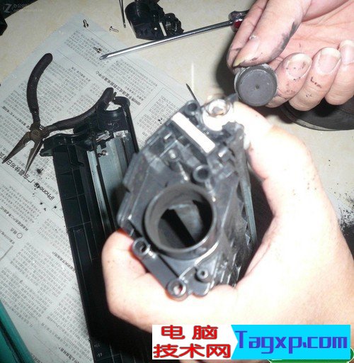 12a硒鼓加粉圖解
