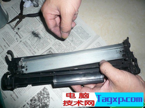 12a硒鼓加粉圖解