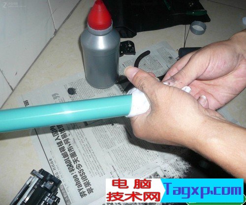 12a硒鼓加粉圖解