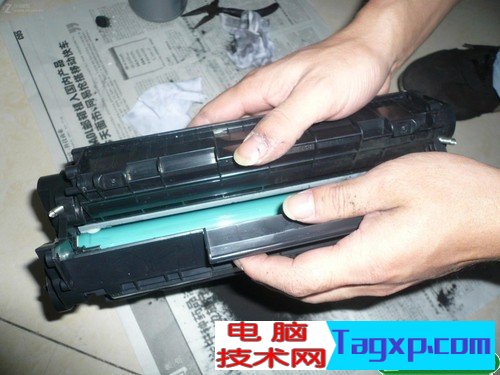12a硒鼓加粉圖解