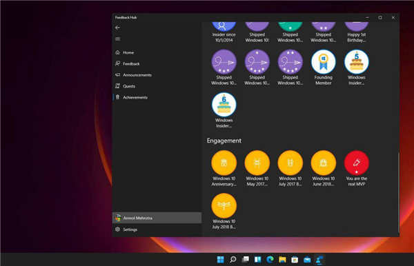 禁用win11徽章通知_如何在Windows11的任務(wù)欄
