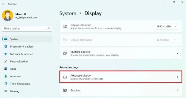 如何更改 Windows 11 上的顯示刷新率