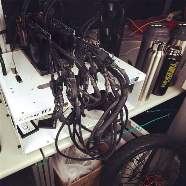 EVGA 展示雙 GeForce RTX 3090