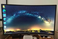 電腦顯示器曲面屏和平面屏對比分析