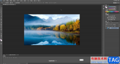 Adobe Photoshop中移動參考線的方法教程