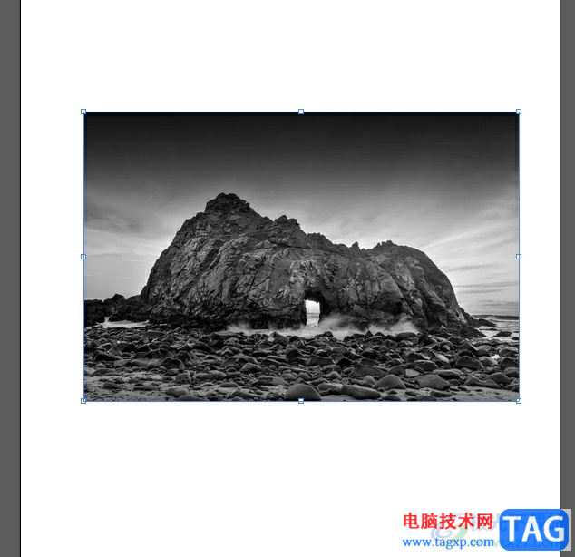 illustrator讓圖片放入圖形的教程