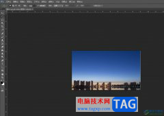 photoshop自由拉伸圖片大小