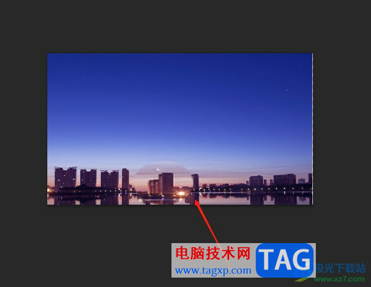 photoshop把圖片的一部分放大的教程