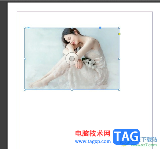 ?InDesign等比縮放圖片大小的教程